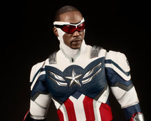 Load image into Gallery viewer, Hot Toys TMS040 Marvel The Falcon and the Winter Soldier Captain America