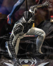 Load image into Gallery viewer, Hot toys VGM36 Spiderman PS4 Spiderman Negative Suit