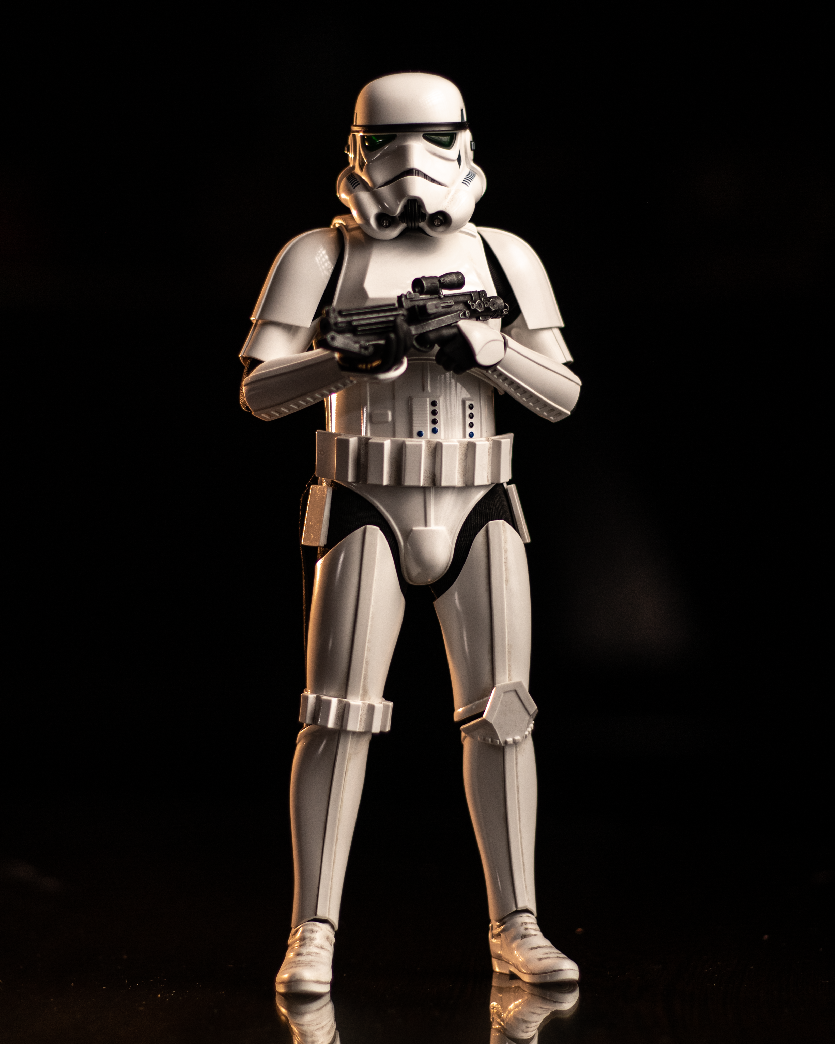 Hot toys deals stormtrooper deluxe