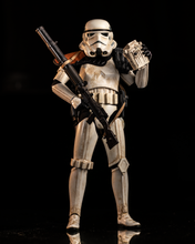 Load image into Gallery viewer, Hot Toys MMS295 Star Wars A New Hope Sand Trooper