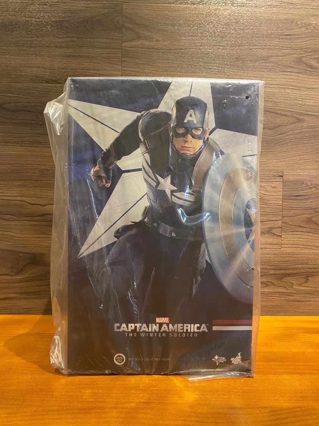 Hot toys MMS242 Captain America The Winter Solider Captain America