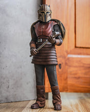 Load image into Gallery viewer, Hot toys TMS044 The Mandalorian The Armorer