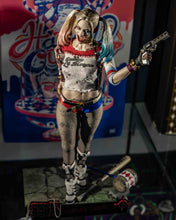 Load image into Gallery viewer, Hot toys MMS383 Suicide Squad Harley Quinn Special Edition