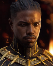 Load image into Gallery viewer, Hot toys MMS471 The Black Panther Erik Killmonger
