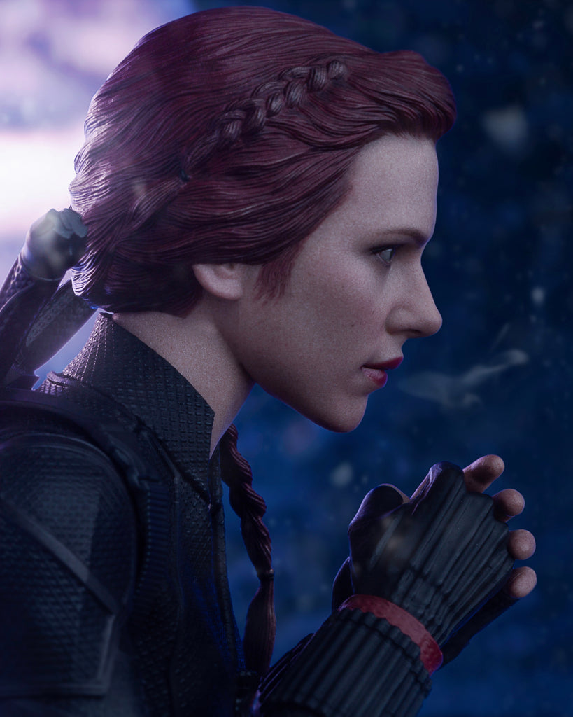 Hot Toys Marvel Avengers Endgame Black Widow Collectible Figure