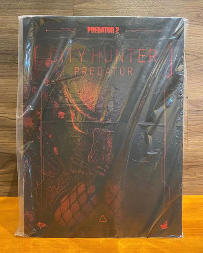 Hot toys MMS173 Predator 2 City Hunter Predator