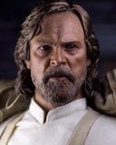 Hot toys MMS390 Star Wars The Force Awakens Luke Skywalker