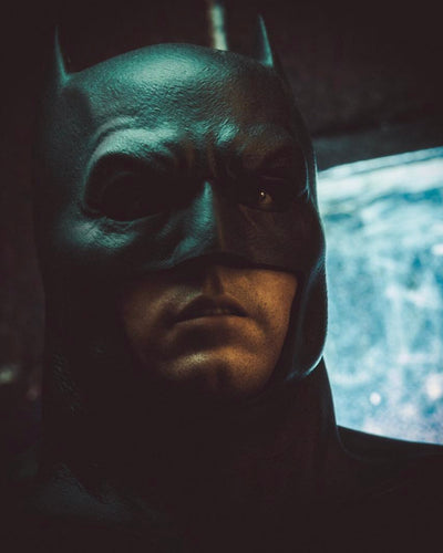 Hot Toys MMS342 DC Batman v Superman Dawn of Justice Batman Special Edition Batman Tech Cowl with Stand 1/6 Scale Collectible Figure