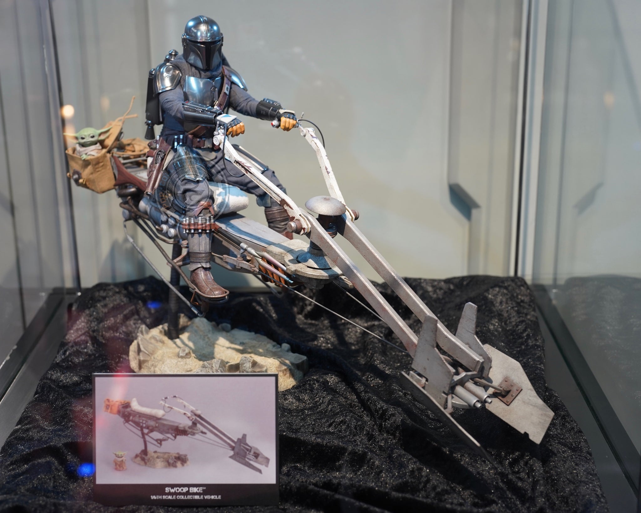 Hot toys TMS053 Star Wars The Mandalorian Swoop Bike Collectibles