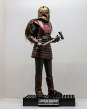 Load image into Gallery viewer, Hot toys TMS044 The Mandalorian The Armorer